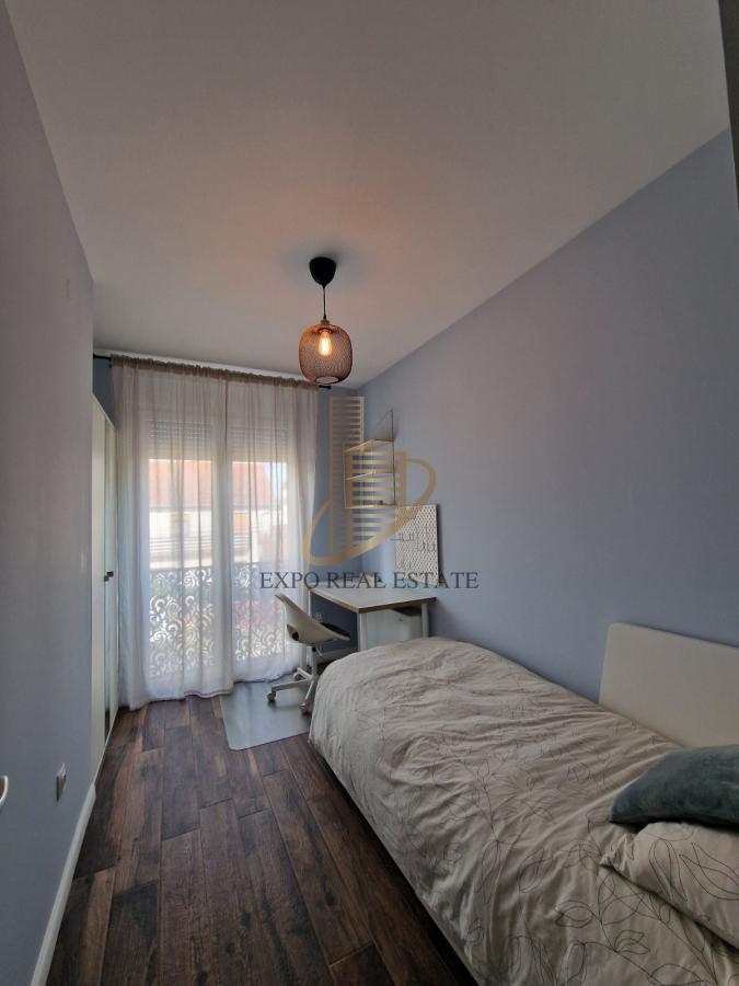 Izdavanje 4,0 stana od 78 m2