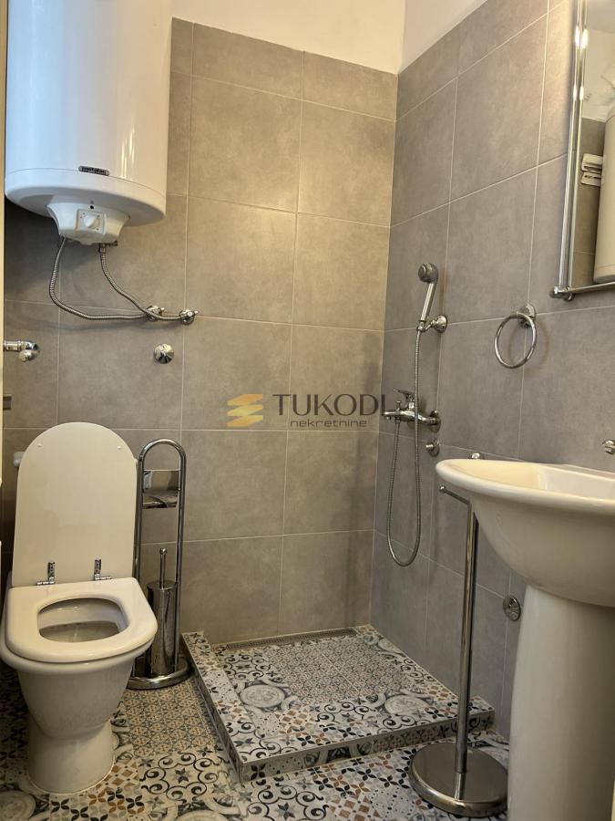 Salonac 2.0 u srcu Beograda idealan za poslovni prostor