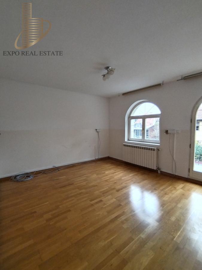 Za izdavanje poslovni objekat od 750m2 pogodan za IT delatnost