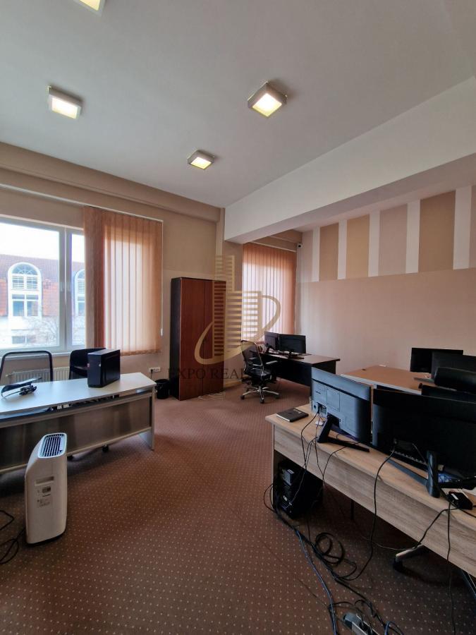 Poslovni prostor od 690m2