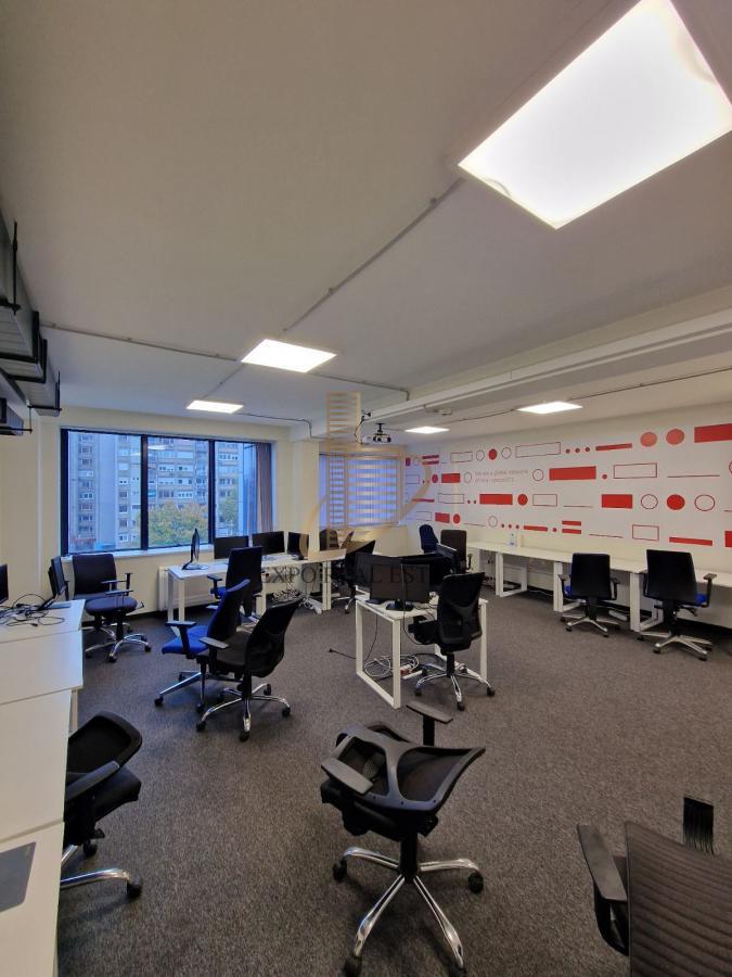 Izdavanje, poslovni prostor od 256m2