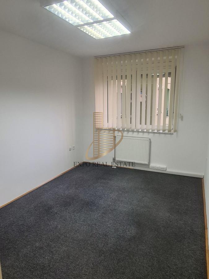 Za izdavanje 3.0 stan za poslovnu namenu -