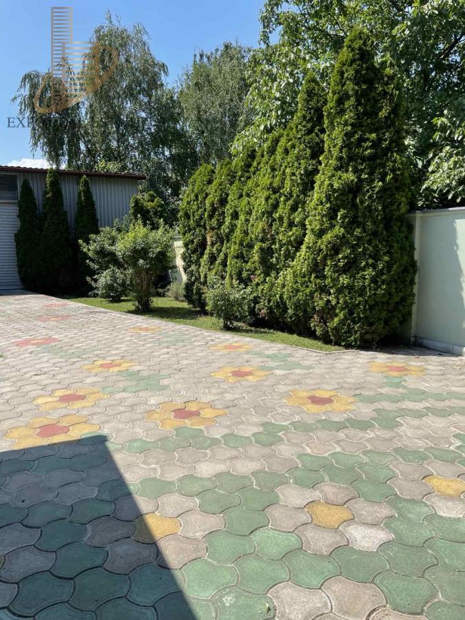 Za izdavanje poslovni objekat od 750m2 pogodan za IT delatnost