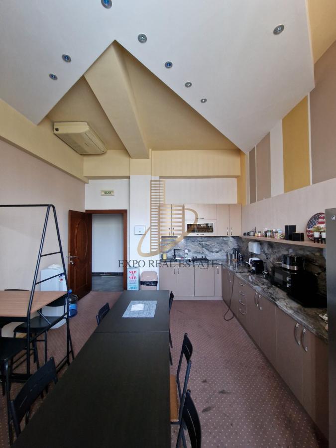 Poslovni prostor od 690m2