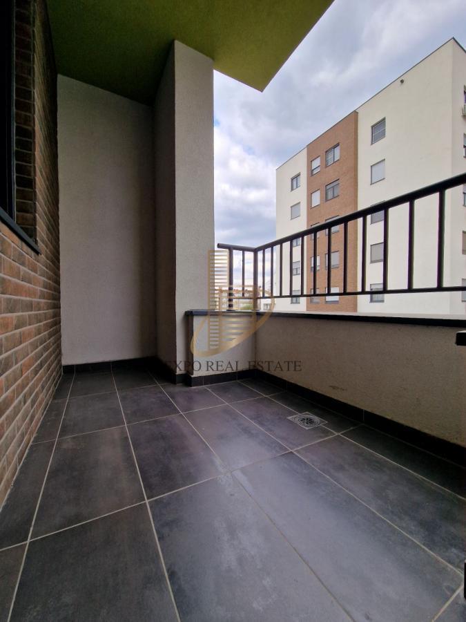 Izdavanje 4,0 stan od 90m2 za poslovnu delatnost