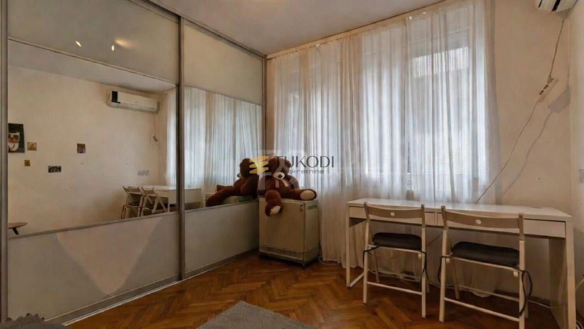 3,0 stan od 64m2 Šumatovačka