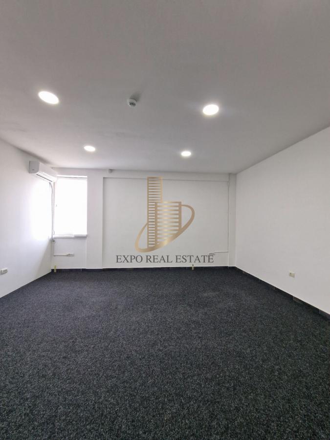 Poslovni prostor 1150m2 Novo Naselje