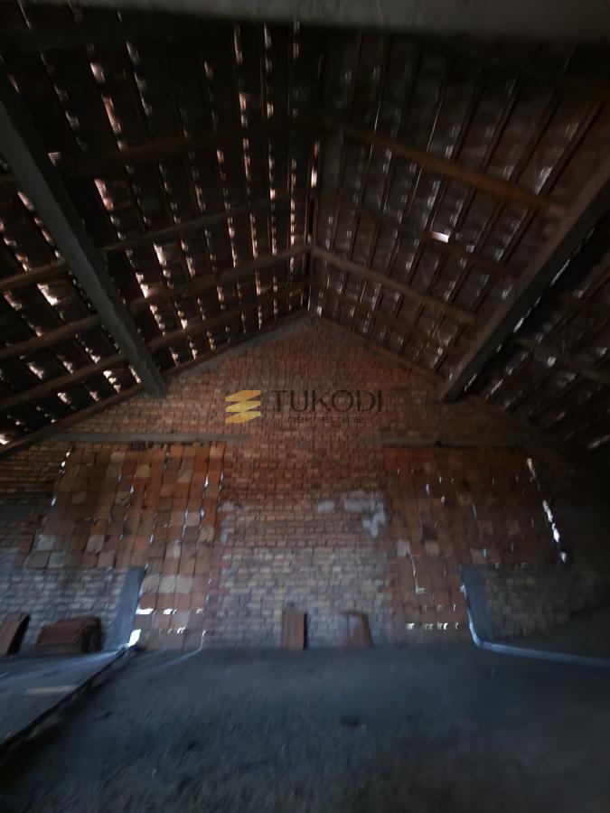 Kuća,Novi Banovci idealna za poslovanje, 765m2