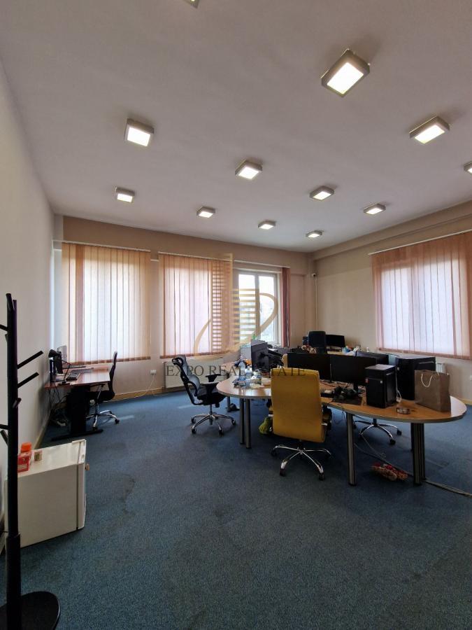 Poslovni prostor od 690m2