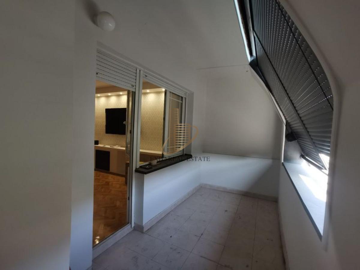 Prodaja 4,0 stan od 100m2,Miše Dimitrijevića