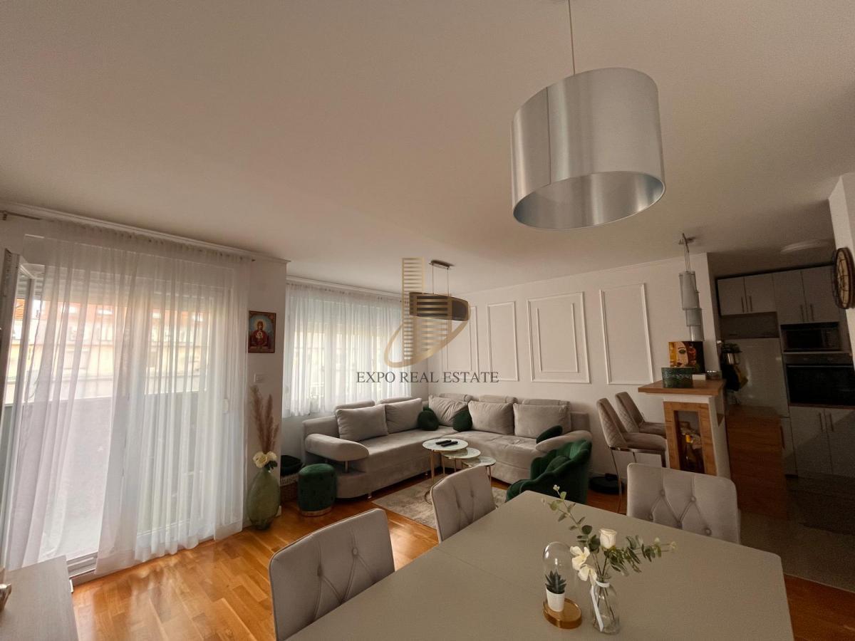 Prodaja 5.0 stana -NOV duplex -Satelit