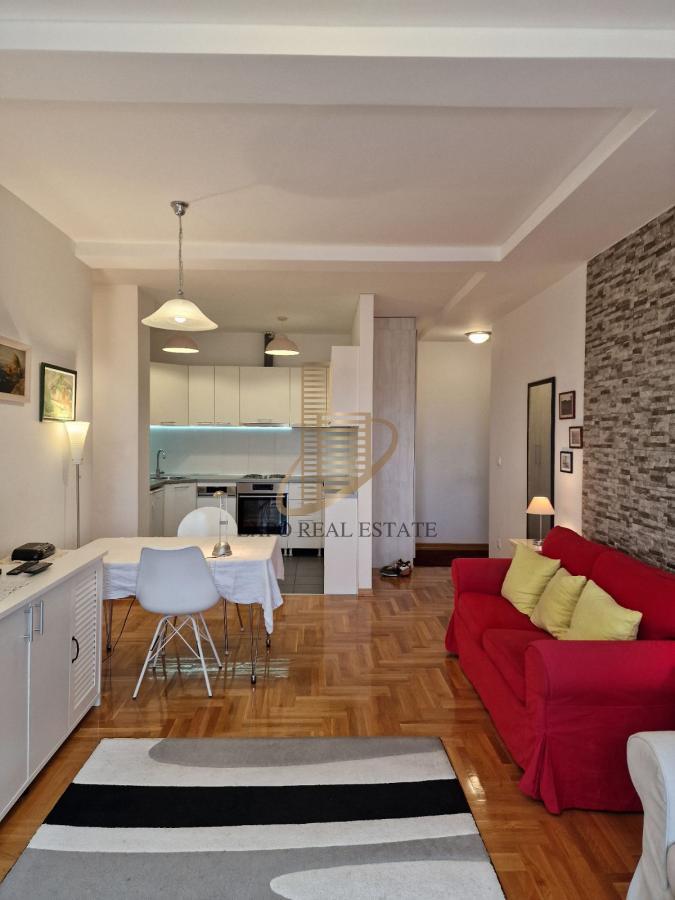 Prodaja 2,0 stan od 50m2 Ilije Pavlovića