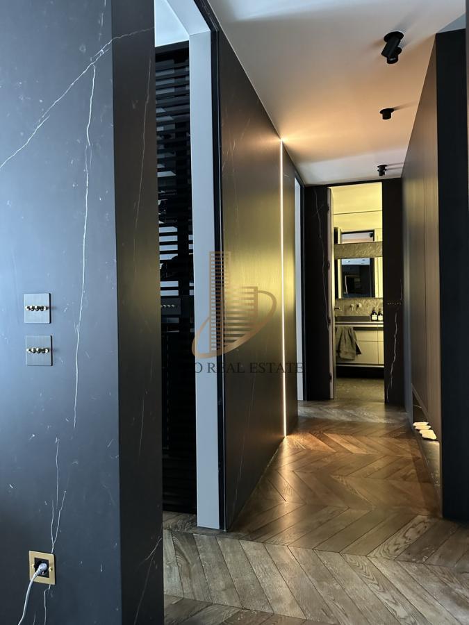 Prodaja 3,0 stan od 66m2 Palata Cvijićeva