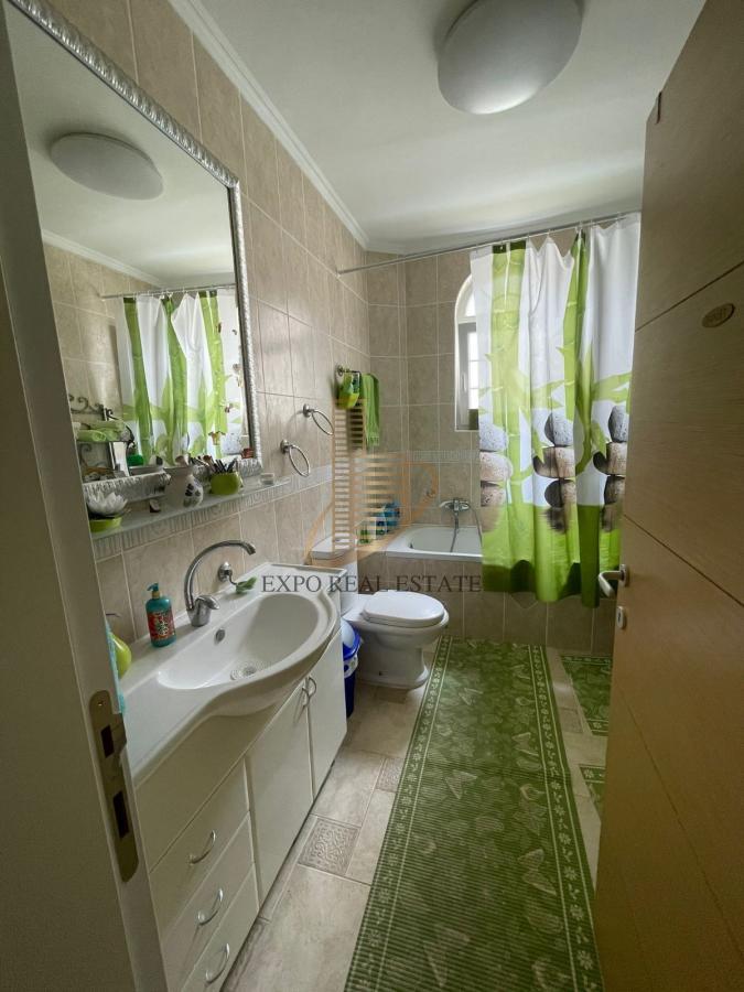 2-etažna kuća od 400m3 Veternička rampa