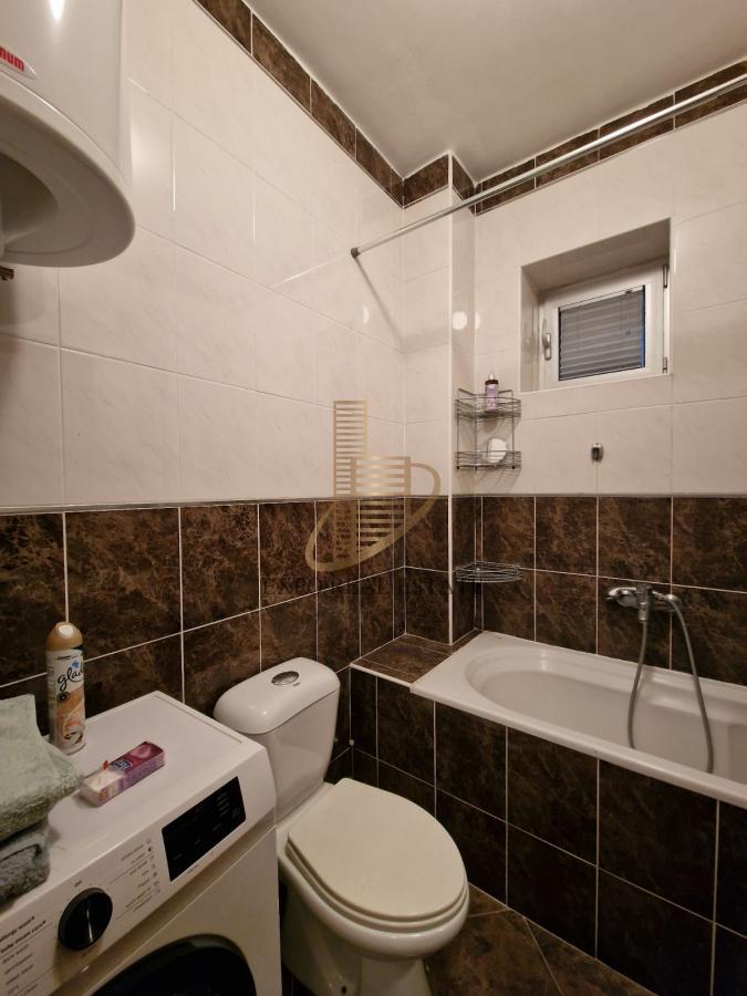 Izdavanje 3,0 stan od 80m2 Bul.Oslobodjenja