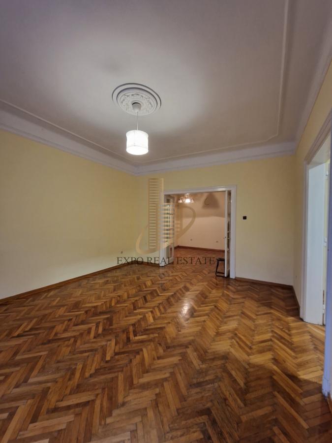 Izdavanje 5,0 stan za poslovnu delatnost 117m2