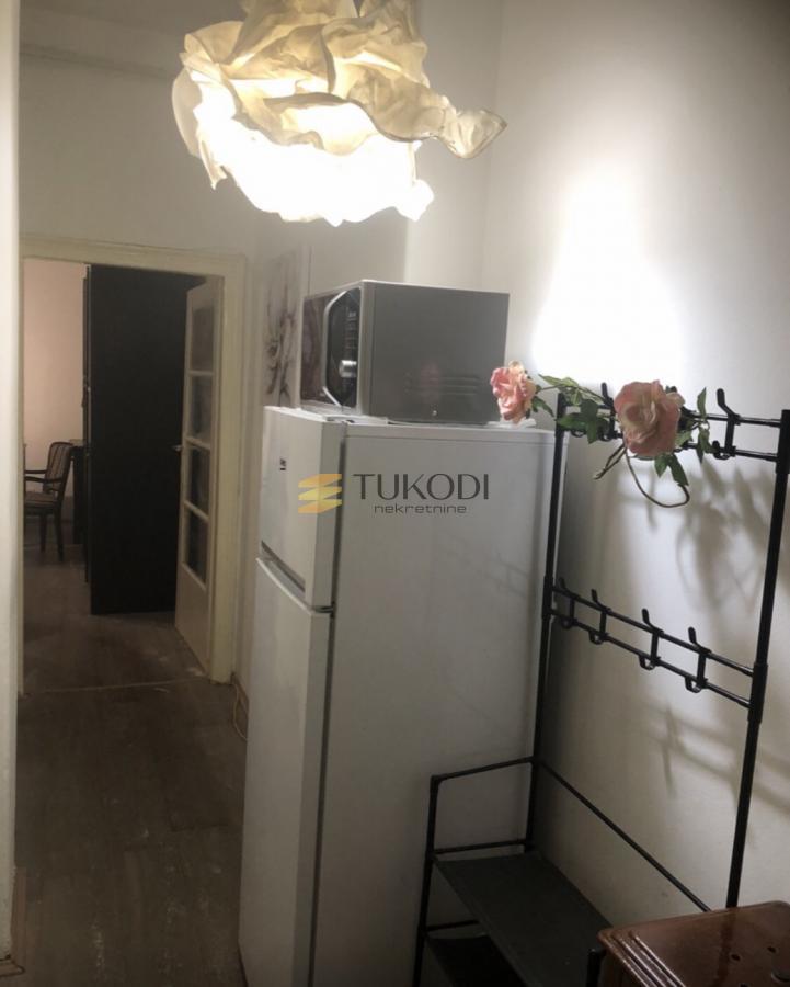 Renoviran stan na Vračaru