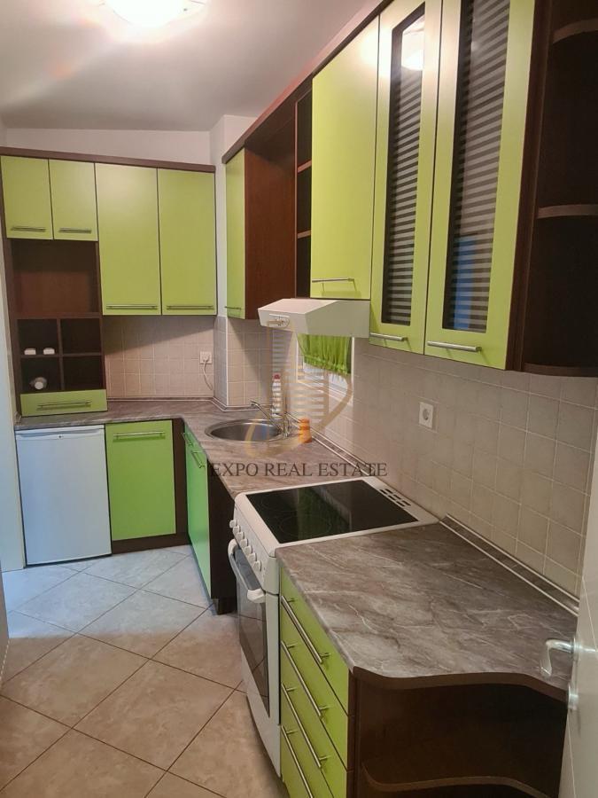 Za izdavanje 3.0 stan za poslovnu namenu -