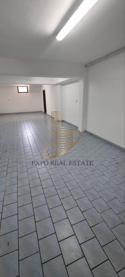 Za prodaju lokal od 70m2 - Socijalno