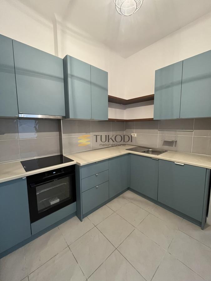 Prodaja 3,5 stan od 112m2 Vojvode Putnika