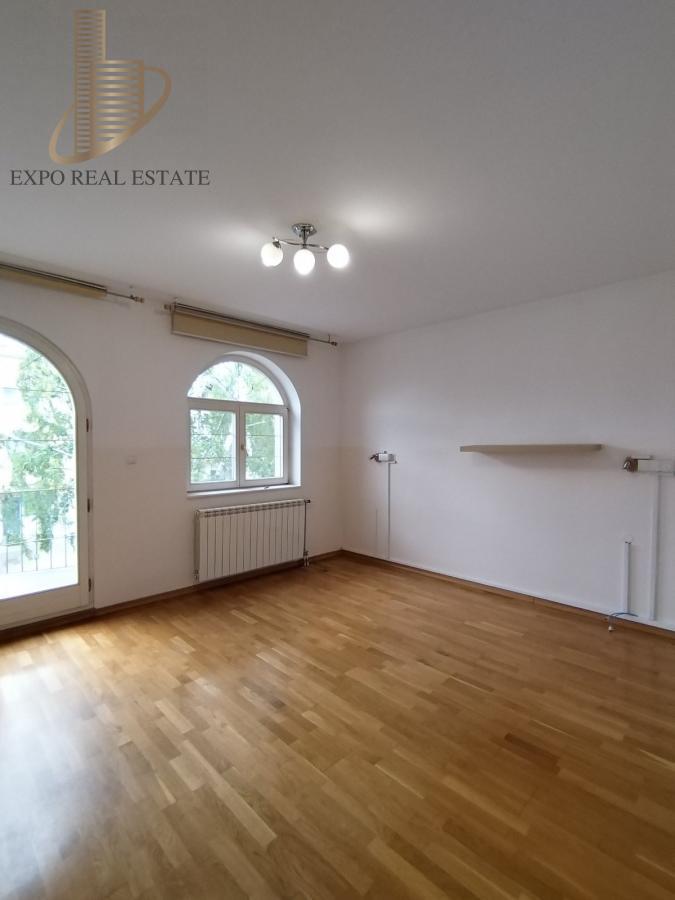 Za izdavanje poslovni objekat od 750m2 pogodan za IT delatnost