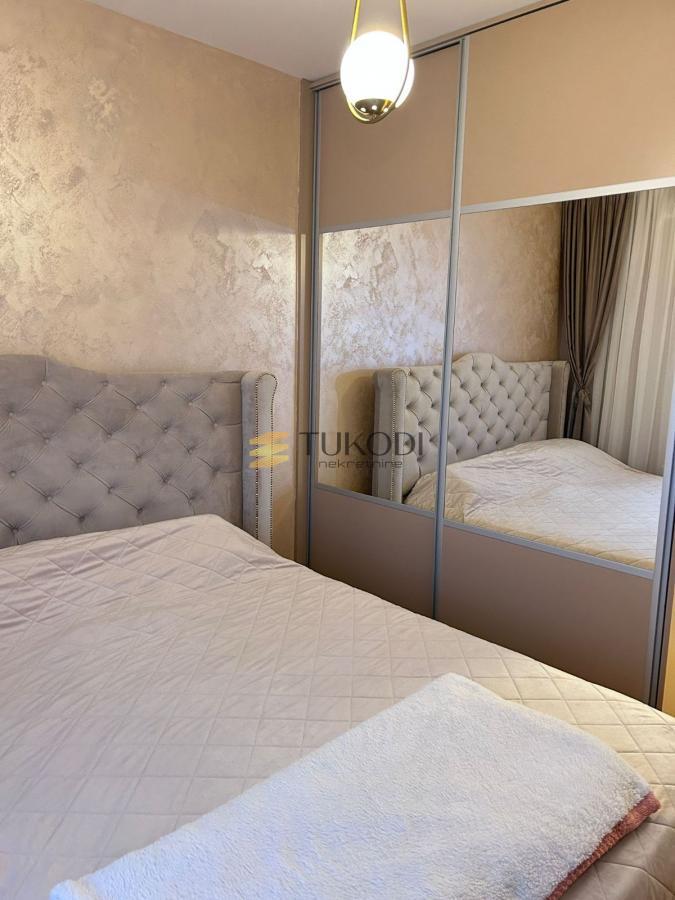 3,0 stan od 58m2 namešeten