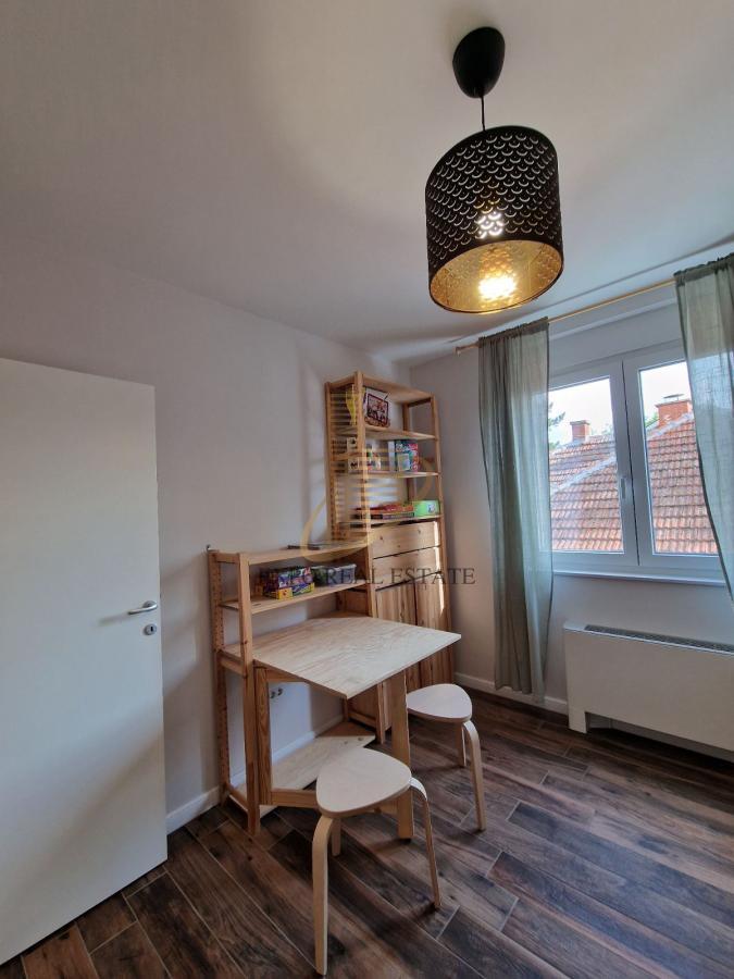 Izdavanje 4,0 stana od 78 m2