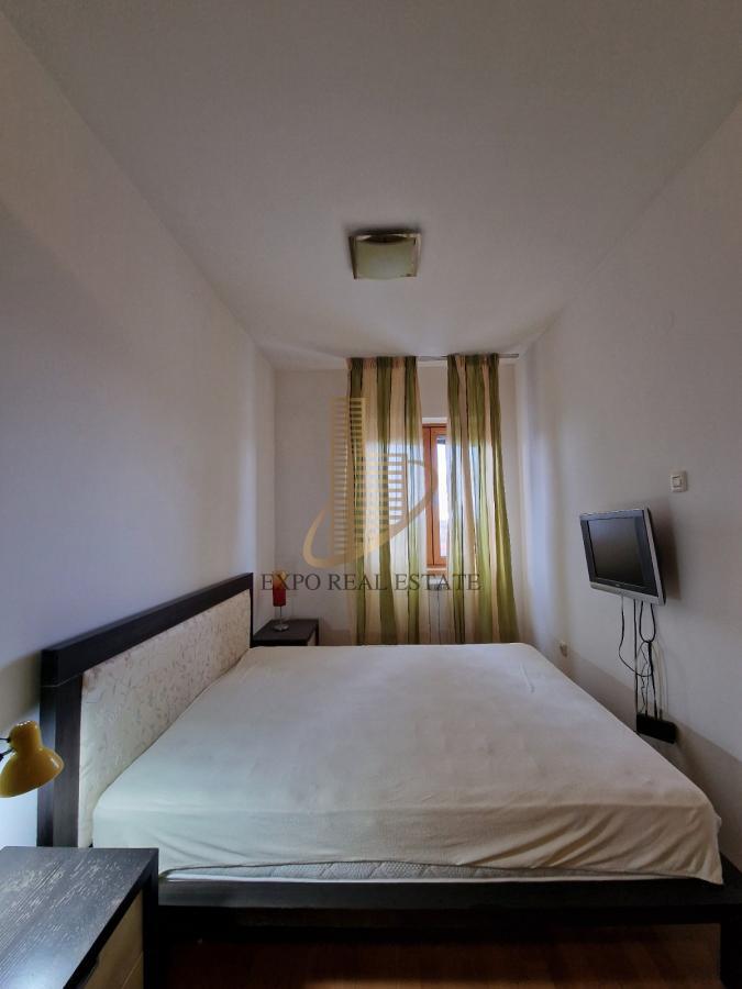 Izdavanje 3,0 stan od 80m2 Bul.Oslobodjenja