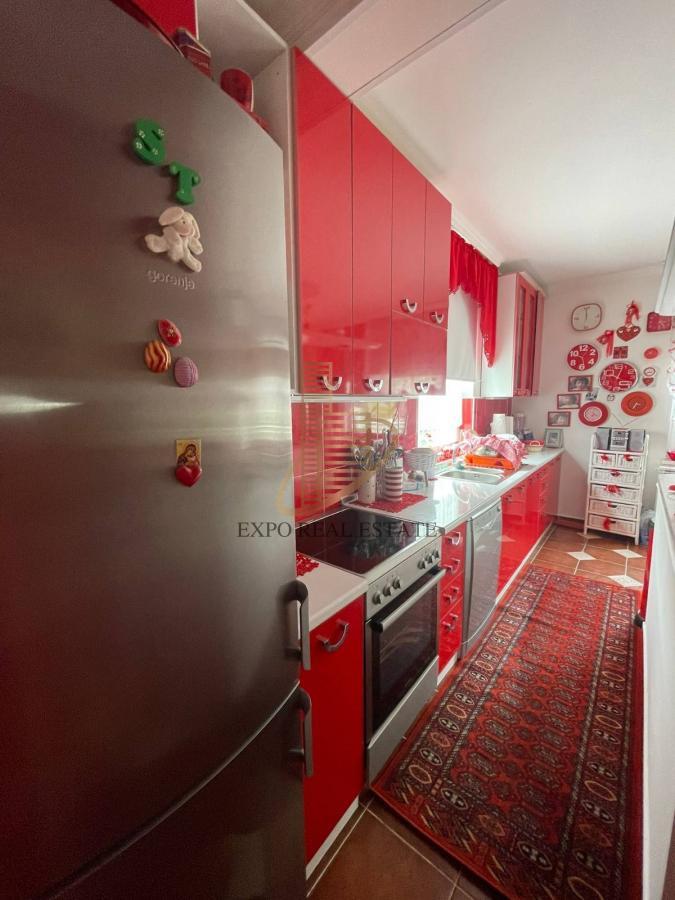 2-etažna kuća od 400m3 Veternička rampa