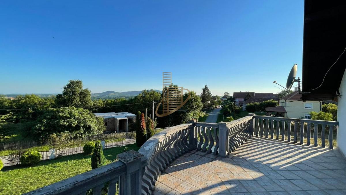 Prodaja,kuća na Kosmaju 355m2