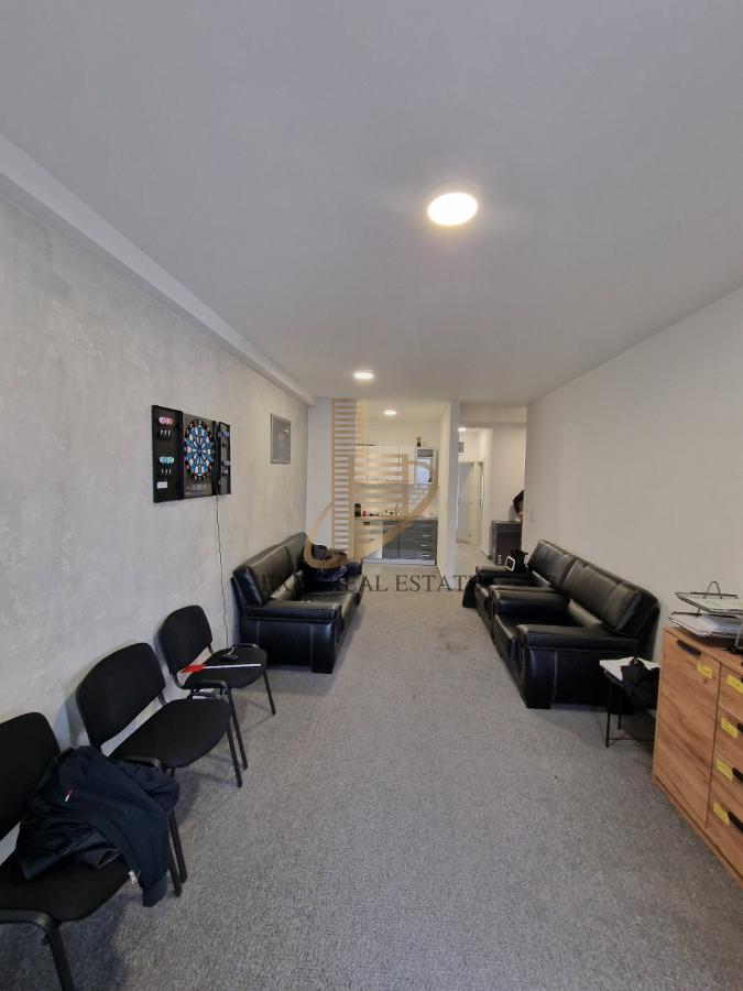 Izdavanje 4,0 stan od 90m2 za poslovnu delatnost