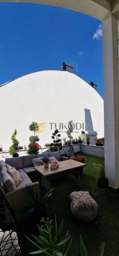 Za prodaju 4,0 stan od 145m2 - Telep