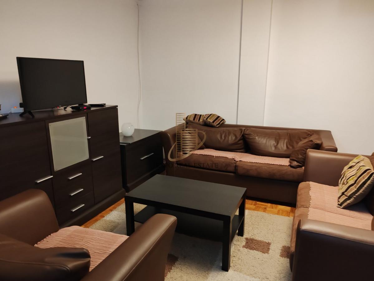 Izdavanje 2,5 stan od 64m2 Liman 4