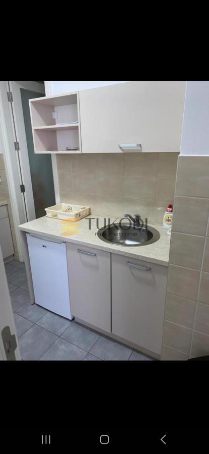 Odličan jednoiposoban stan u Belvillu sa parking mestom