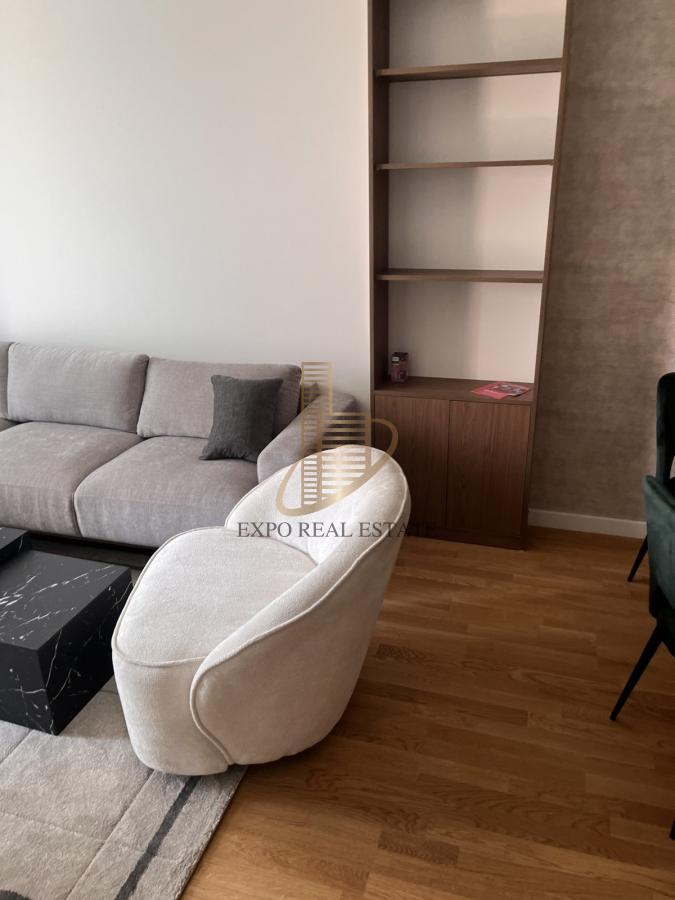 Izdavanje 1,5 stan od 40m2 Knežev Park