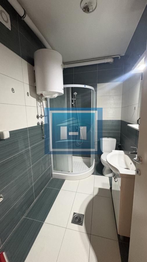 Odličan stan u širem centru – 41 m², prvi sprat, zgrada sa liftom