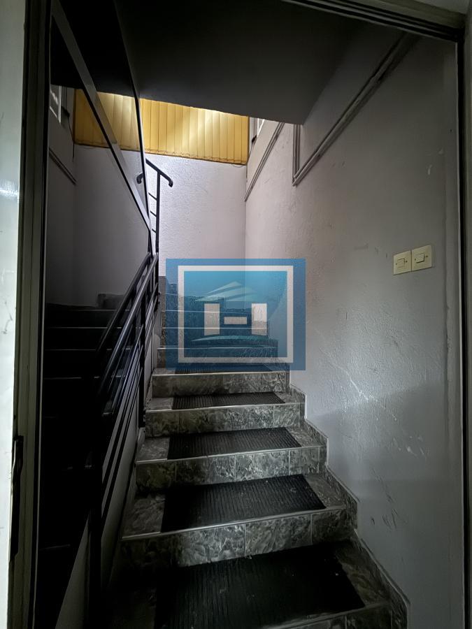 IZDAJE SE POSLOVNI PROSTOR – 165 m² – ODLIČNA LOKACIJA