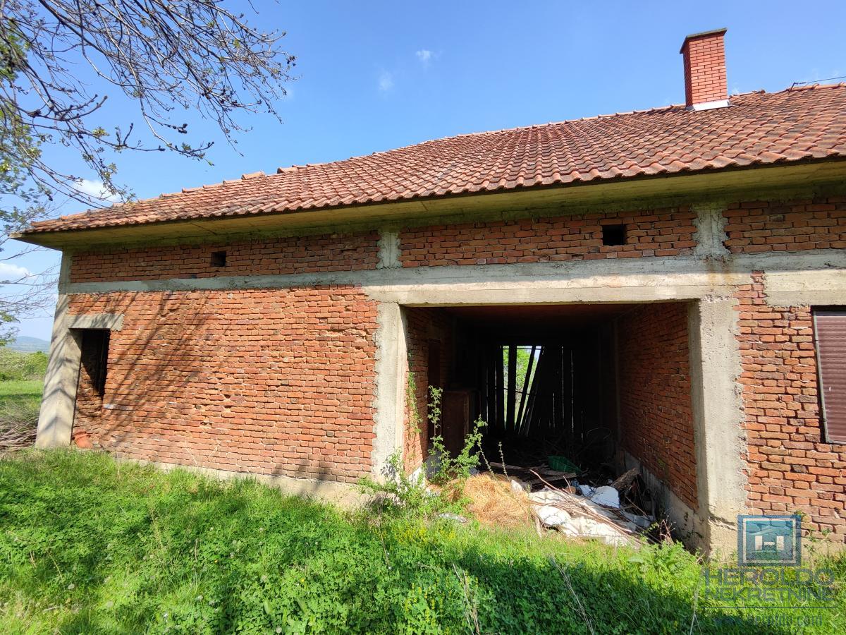 Seosko imanje u Šantarovcu, Jagodina