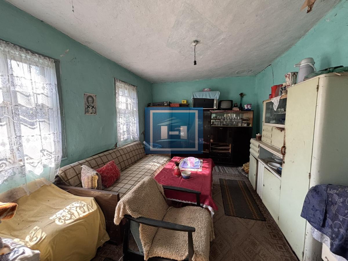 Na prodaju – Seosko imanje u Dubokoj (7.7 ari), kuća + pomoćne zgrade + dodatna parcela | SAMO 13.000 €