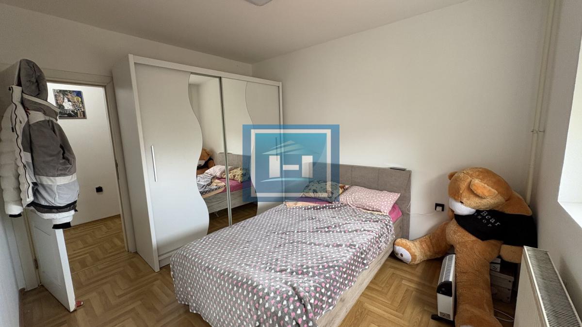 Na prodaju – Trosoban stan 73m² u širem centru grada, mirna lokacija