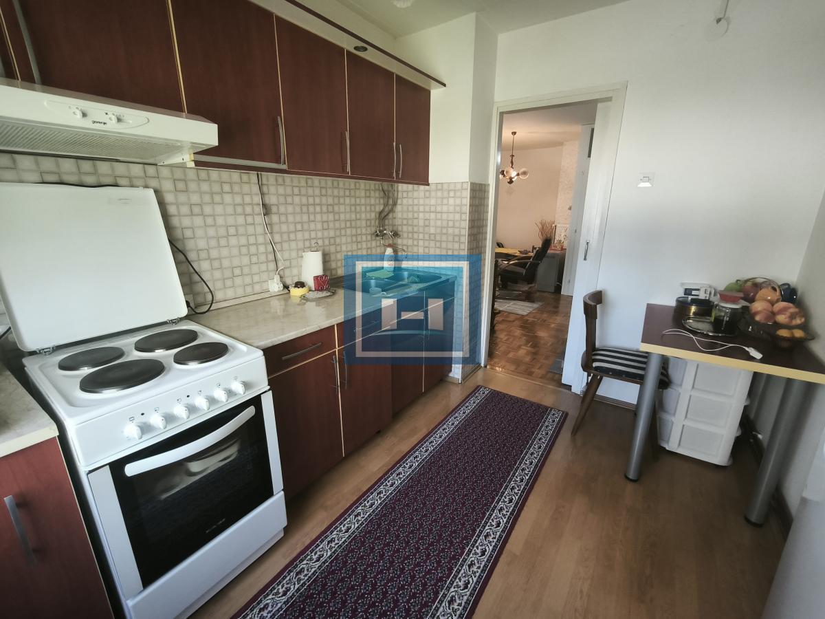 Na prodaju stan u prizemlju – 61m², blizina centra Ćuprije!