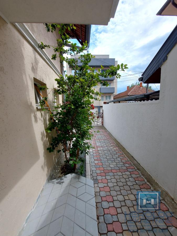 Porodična kuća od 168m2 u mirnom delu grada