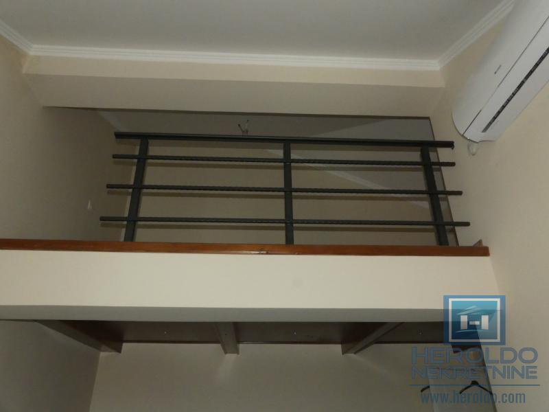 Lux stan sa galerijom, Akva park