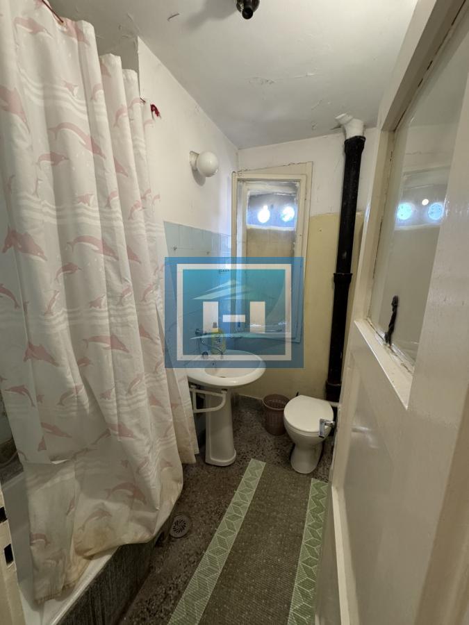 TOP PONUDA u samom CENTRU Ćuprije! Jednosoban stan 37 m² + podrum