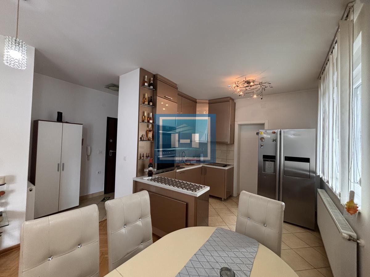 Savršen četvorosoban stan na još boljoj lokaciji