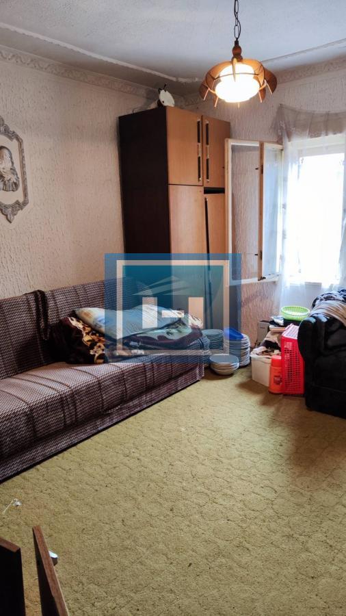 Kuća u centralnom delu Batočine pogodna za višečlane porodice