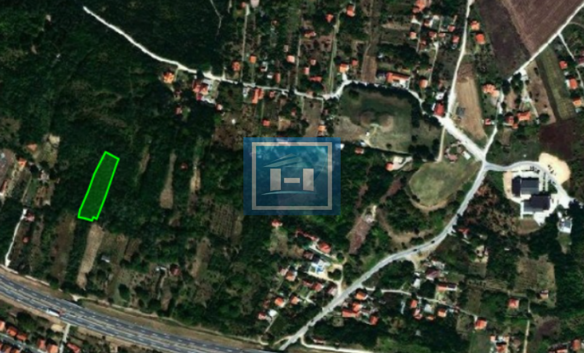 Parcela na brdu od 24.88a