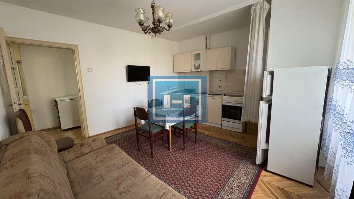 Savršen stan za život u centru – povoljna cena!