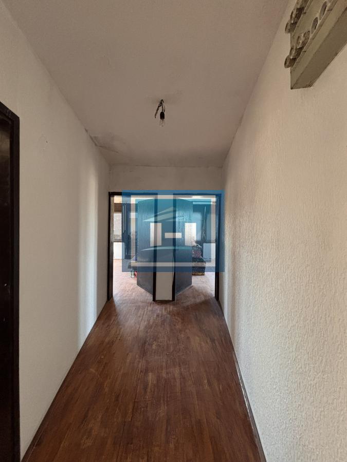 Seosko domaćinstvo – kuća preko 300 m² na placu preko 30 ari