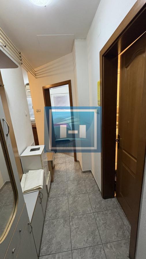 Prodaje se namešten stan od 37m² – Odlična lokacija, idealan za investiciju!